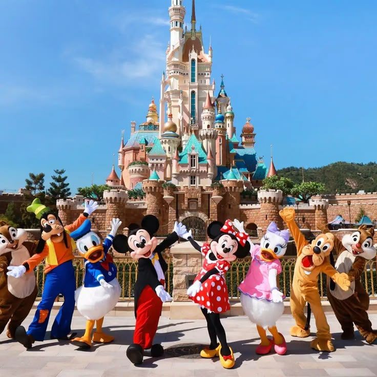 Exclusive Attraction Tickets for Tour Guests